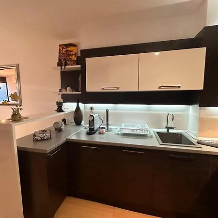 Briz Heaven Apartment *